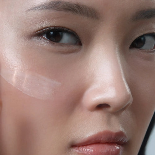 The Revitalizing Hydrating Serum by La Mer