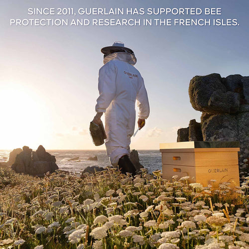 Transforms honey's millennia-proven healing powers into advanced age repair