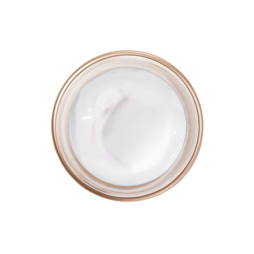 Delivers immediate and progressive lifting through dual-action technology that tightens surface 