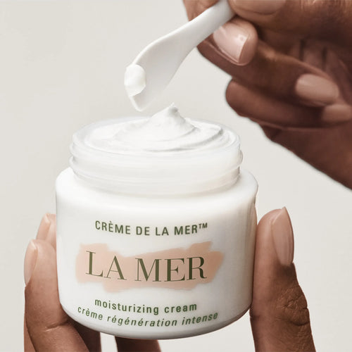Crème de la Mer Moisturizing Cream by La Mer