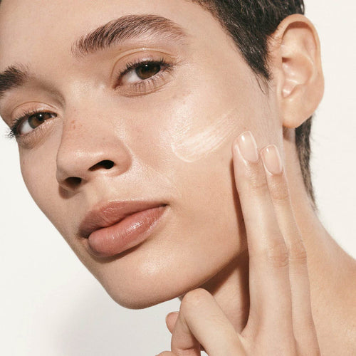 The Regenerating Serum by La Mer