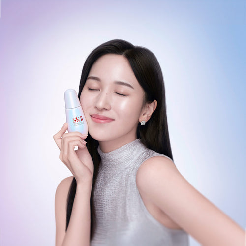 GenOptics Aura Essence by SK-II