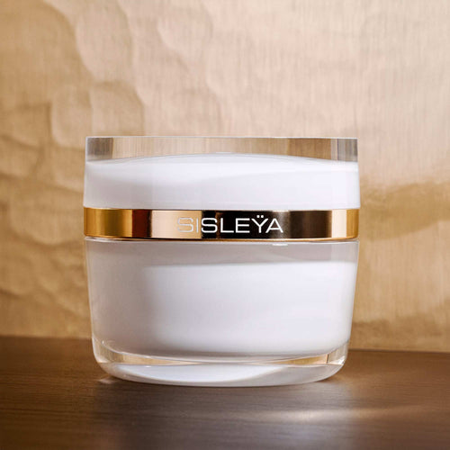 A complete anti-aging cream