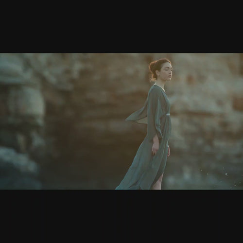 Crème de la Mer Moisturizing Cream by La Mer